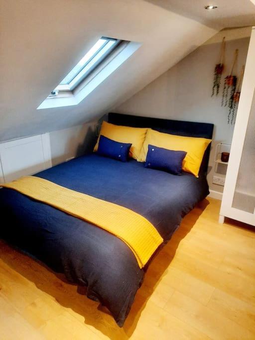 Alross Studio Flat / Private Bathroom London Ngoại thất bức ảnh